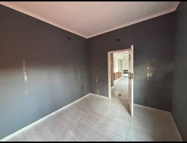 9 BEDROOM HOUSE FOR SALE IN VANDERBIJLPARK CW 6